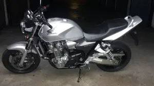Honda CB 1300 (2003 - 06) 