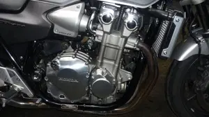 Honda CB 1300 (2003 - 06)  (3)