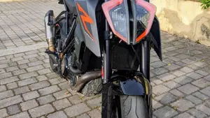 KTM 1290 Super Duke R ABS (2017 - 18)  (5)