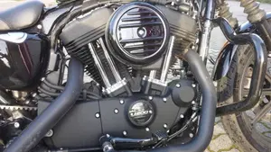 Harley-Davidson 1200 Iron (2018 - 20) - XL1200N  (3)