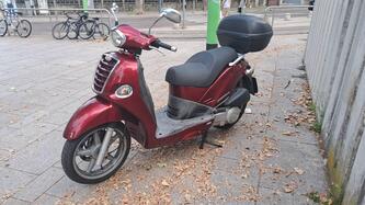 Kymco People 250 usata