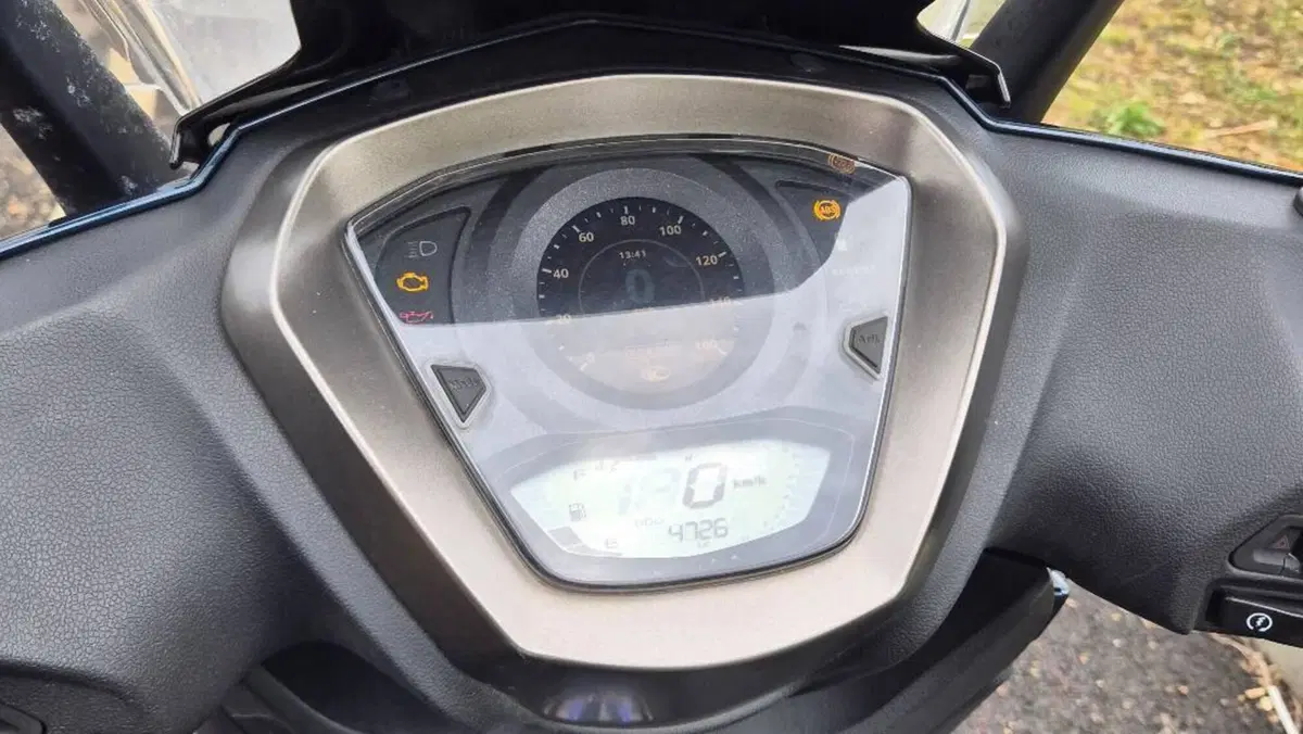 Kymco Agility 300i Noodoe (2021 - 24)  (5)