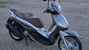Piaggio Beverly 350 Police ABS-ASR (2018 - 20) 