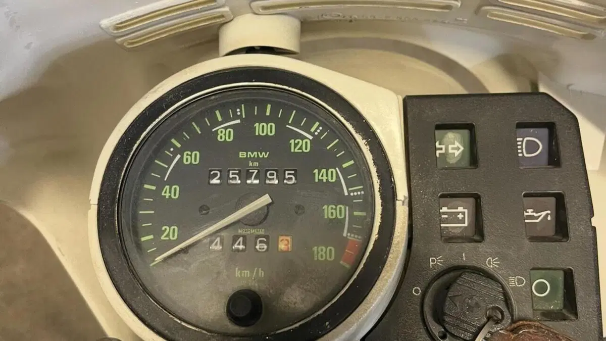 Bmw   (2)