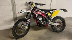 GASGAS EC 300 4t Racing (2015) 