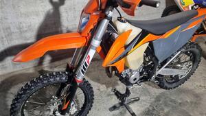 KTM 250 EXC-F (2021) 
