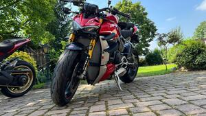 Ducati Streetfighter V4 1100 S (2020) 