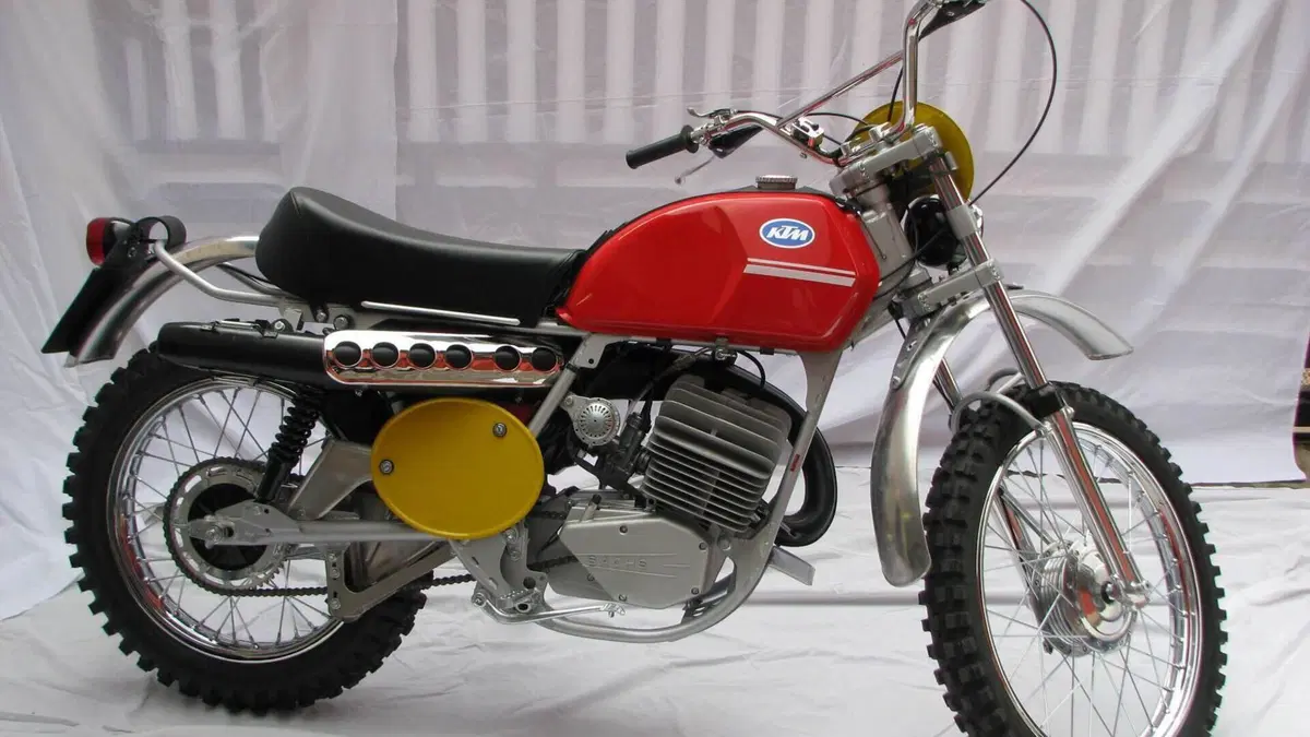 KTM  