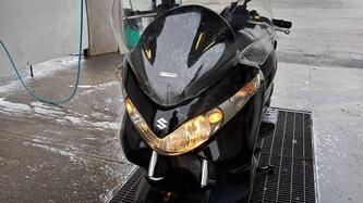 Suzuki Burgman UH 125 (2006 - 12) usata