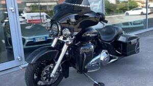 Harley-Davidson 1584 Street Glide (2008 - 10) - FLHX 