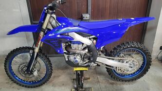 Yamaha YZ 450 F (2024) usata