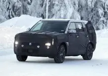 Hyundai Santa Fe Facelift: design premium e addio al look off-road