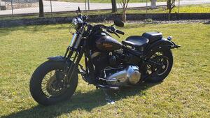 Harley-Davidson 1584 Cross Bones (2008 - 11) - FLSTSB 