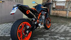 KTM 890 Duke R (2022 - 23) 