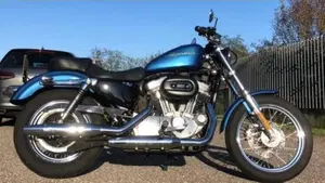 Harley-Davidson 883 (2006 - 07) - XL  (3)