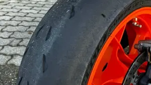 KTM 890 Duke R (2022 - 23)  (8)