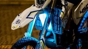 Husqvarna FE 450 (2015)  (3)