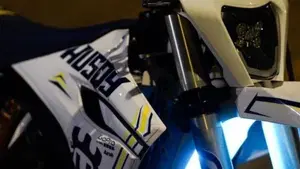 Husqvarna FE 450 (2015)  (4)