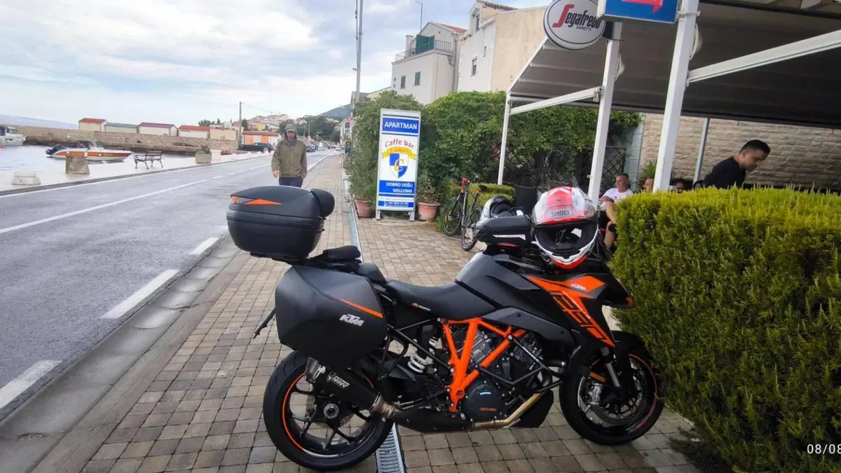 KTM 1290 Super Duke GT (2019 - 20)  (6)