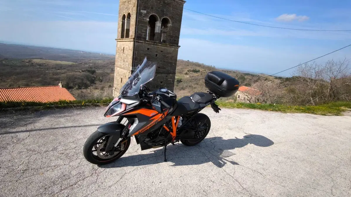 KTM 1290 Super Duke GT (2019 - 20)  (7)