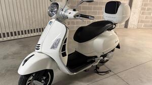 Vespa GTS 300 Hpe (2021 - 22) 