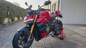 Ducati Streetfighter V4 S (2023 - 24) 