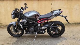 Triumph Street Triple 765 RS (2023 - 26)