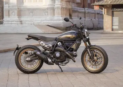 Ducati Scrambler 800 Full Throttle (2025 - 26) - Annuncio 9722138