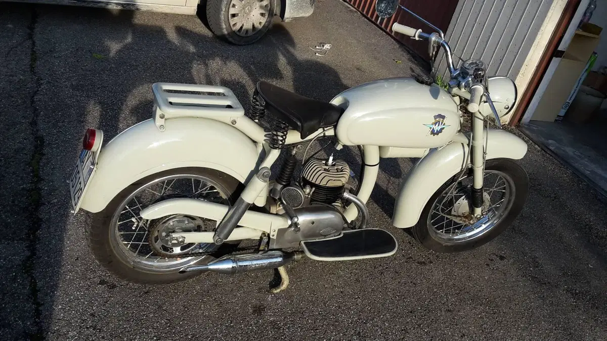 MV Agusta   (2)