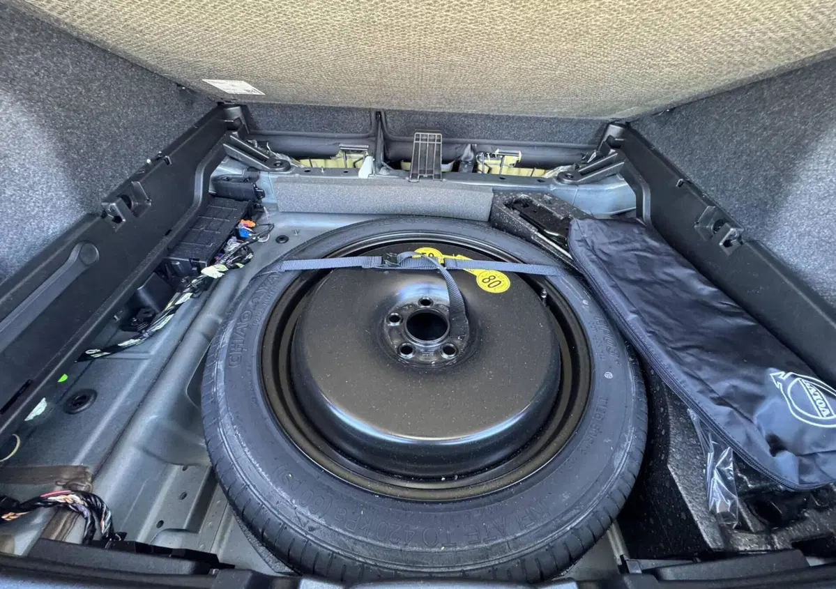 Volvo XC40 T3 Geartronic Momentum Pro (7)