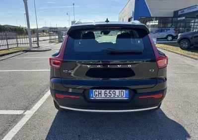 Volvo XC40 T3 Geartronic Momentum Pro (5)