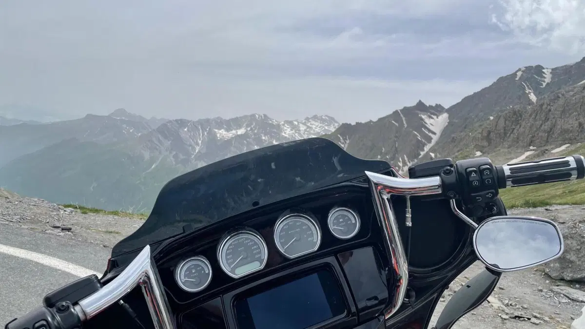 Harley-Davidson 107 Electra Glide (2019 - 20) - FLHT  (2)