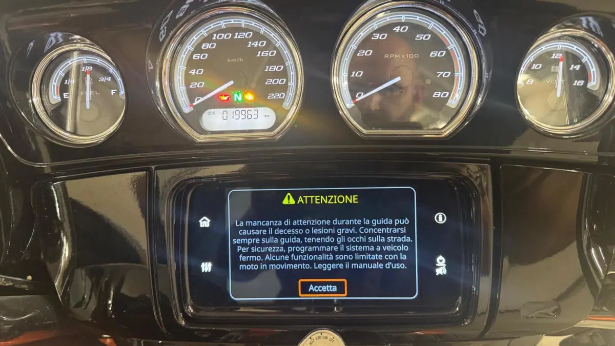 Harley-Davidson 107 Electra Glide (2019 - 20) - FLHT  (5)