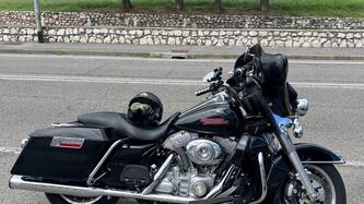 Harley-Davidson 1584 Electra Glide Standard (2008 - 10) - FLHT