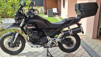 Moto Guzzi V85 TT (2021 - 23) usata