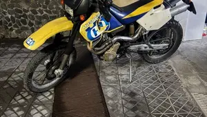 Husqvarna TE 610 E LT  (4)