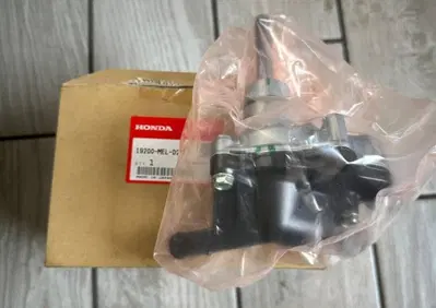 Pompa acqua per Honda CB 1000 R - Annuncio 9926383