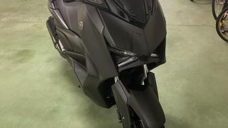 Yamaha X-Max 300 (2021 - 24) usata