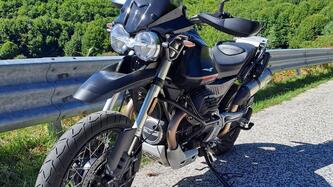 Moto Guzzi V85 TT (2021 - 23) usata