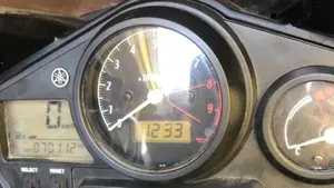 Yamaha TDM 900 (2002 - 14)  (4)