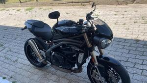 Triumph Speed Triple 1050 S ABS (2016 - 17) 