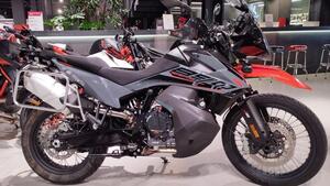 KTM 890 Adventure L (2022) 