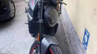 Ducati Monster 937 (2021 - 25) usata