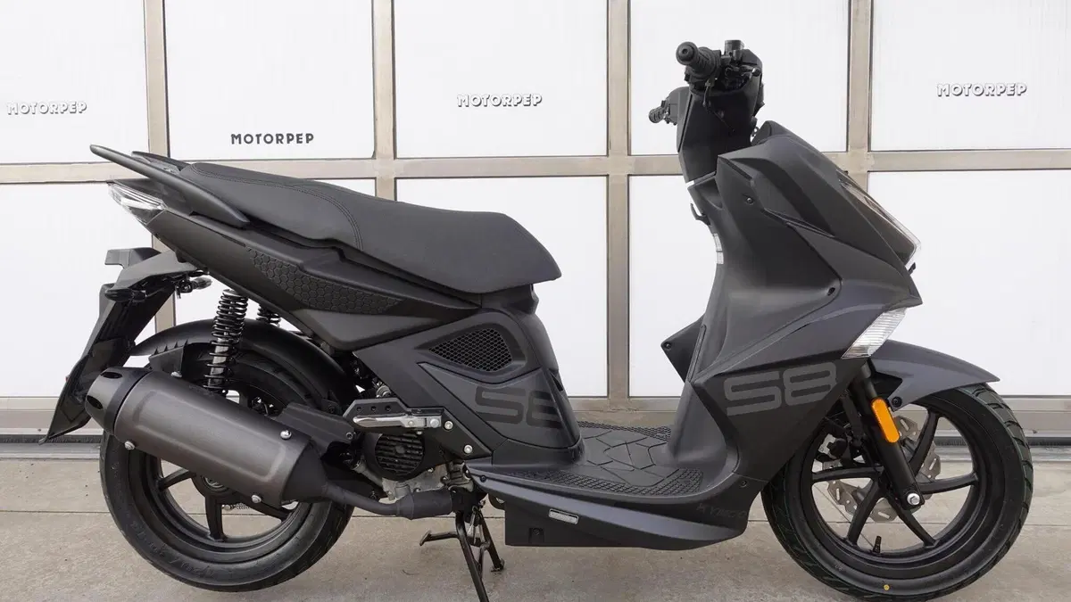 Kymco Super 8 50 R (2022 - 26)  (2)
