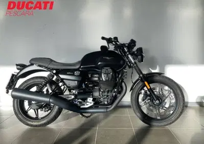Moto Guzzi V7 Stone Centenario (2021 - 22) - Annuncio 9927764