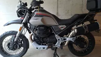 Moto Guzzi V85 TT Travel (2021 - 23) usata