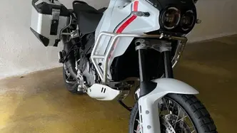 Ducati DesertX (2022 - 25) usata