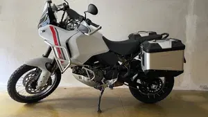 Ducati DesertX (2022 - 25)  (2)