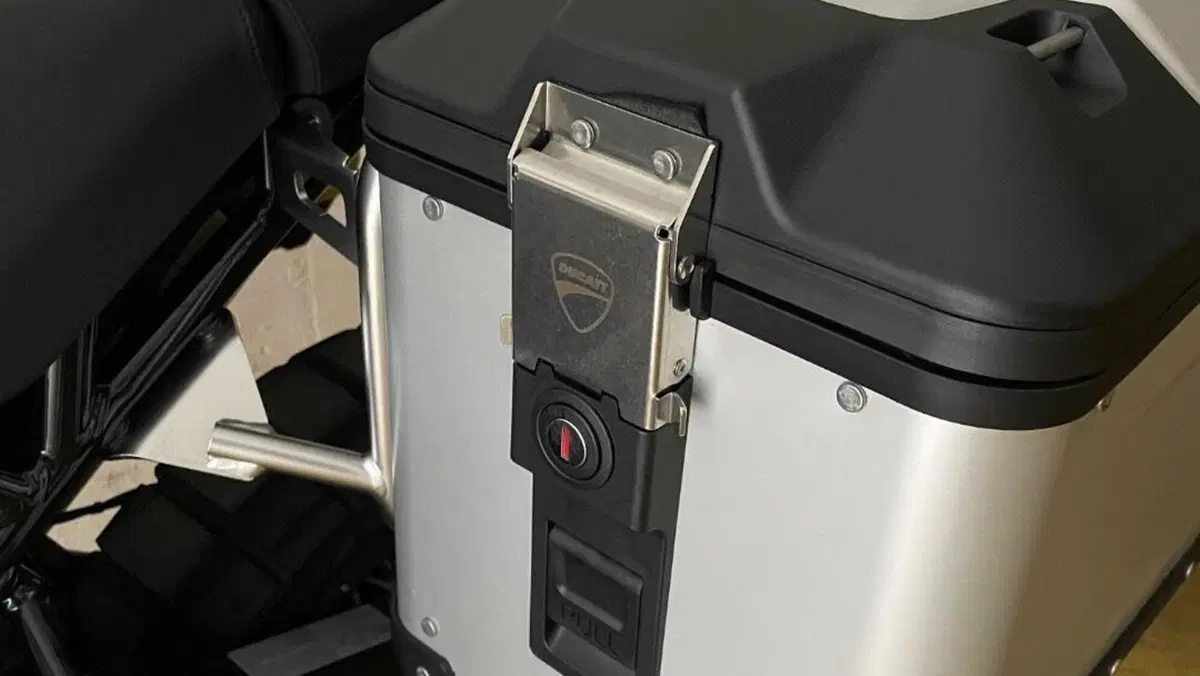 Ducati DesertX (2022 - 25)  (6)
