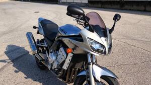 Yamaha FZS 1000 Fazer 